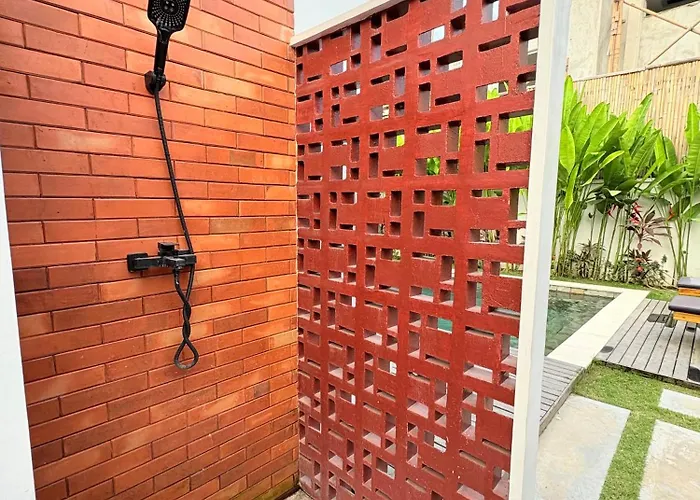 Villa Nairi Ungasan *